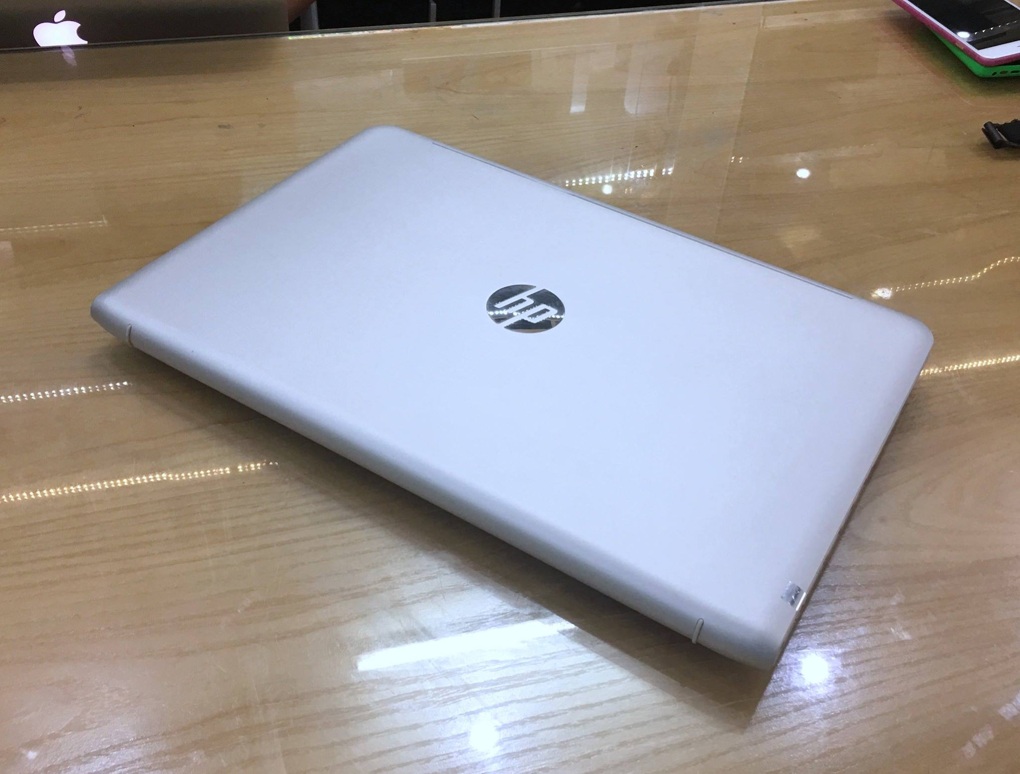 Laptop HP Envy 15-ae130TX (P6M95PA)-5.jpg